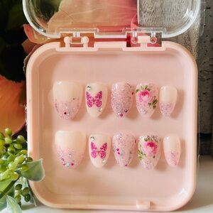 Pink Floral & Butterfly Press-On Nail Set